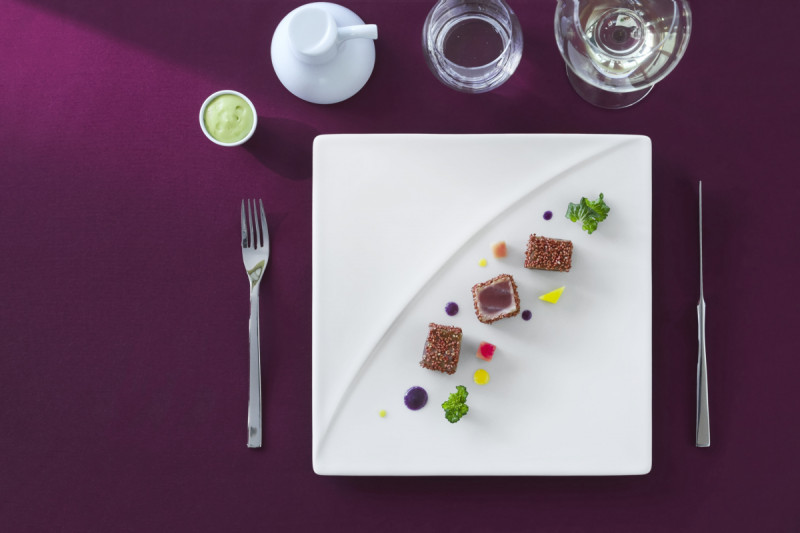 Assiette plate carré blanc porcelaine vitrifiée 21x21 cm Moon Rak